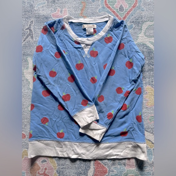 TBBC pima crewneck 🍎 - Picture 1 of 1